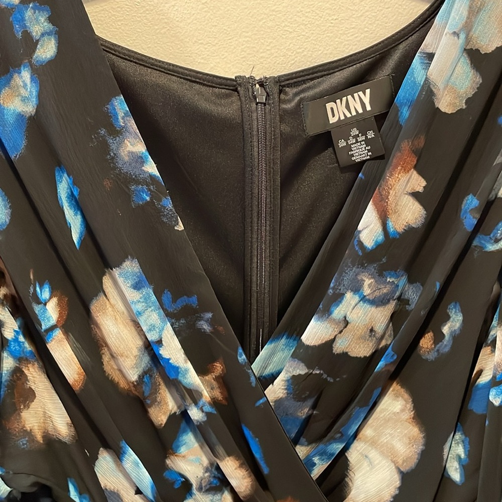DKNY Fit and Flare Size 24W Dress, NWT - Picture 5 of 14